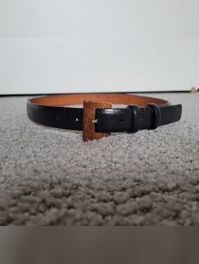 Vintage Harold Powell Alligator Embossed Leather w/ Olive Wood Belt Buckle Sz. M